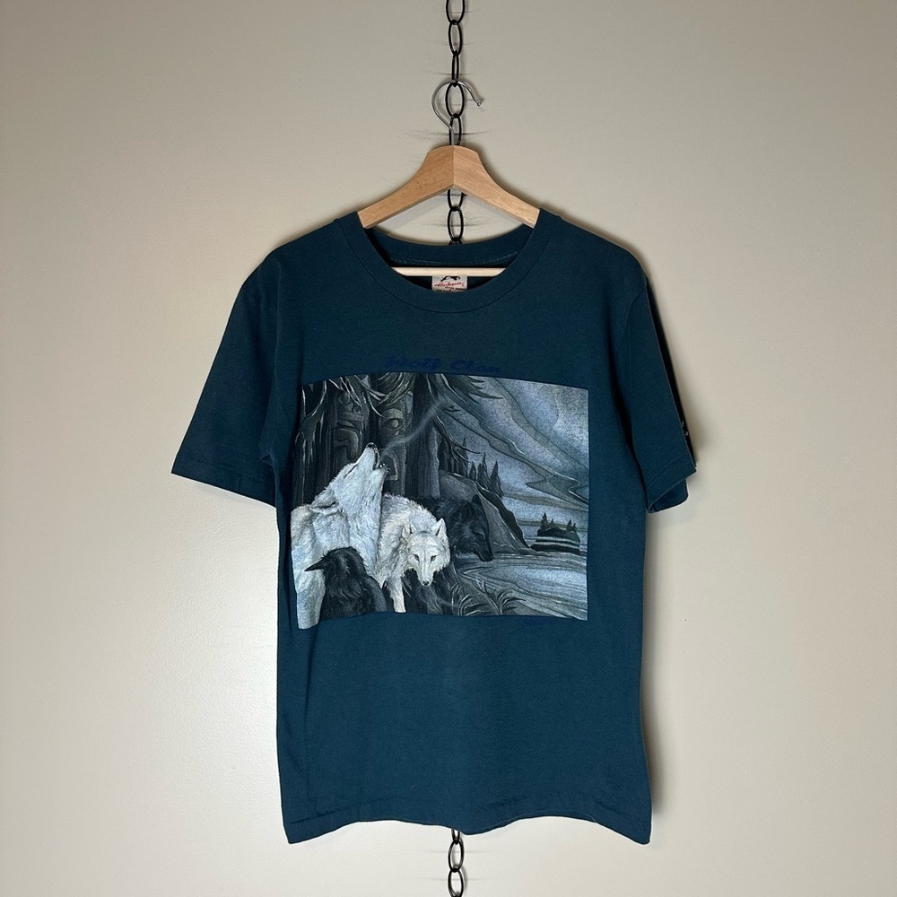 Vintage Wolf Clan Nature Animals T-shirt Small